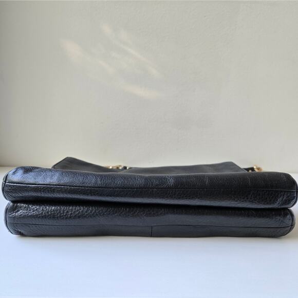 Coach Madison Shoulder Flap Bag Black Pebbled Leather Envelope Purse Handbag EUC - Picture 11 of 15